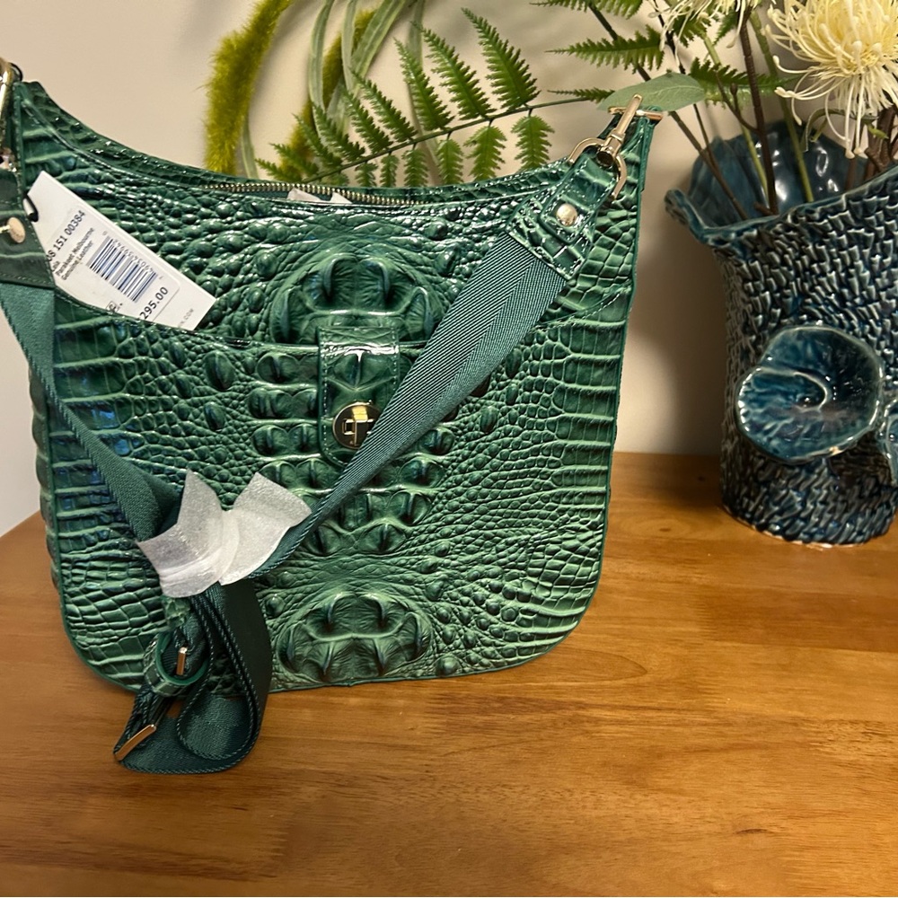 Green Croc-Embossed Shoulder Bag - Picture 2 of 4